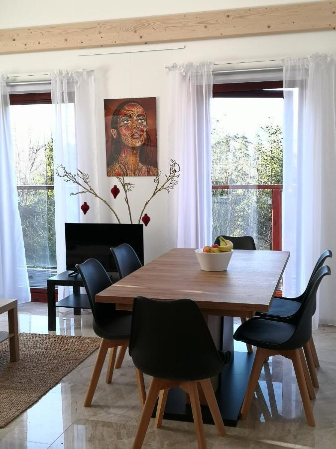 Nika, Apartment *